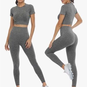 Stylish Gray Women's Leggings Set